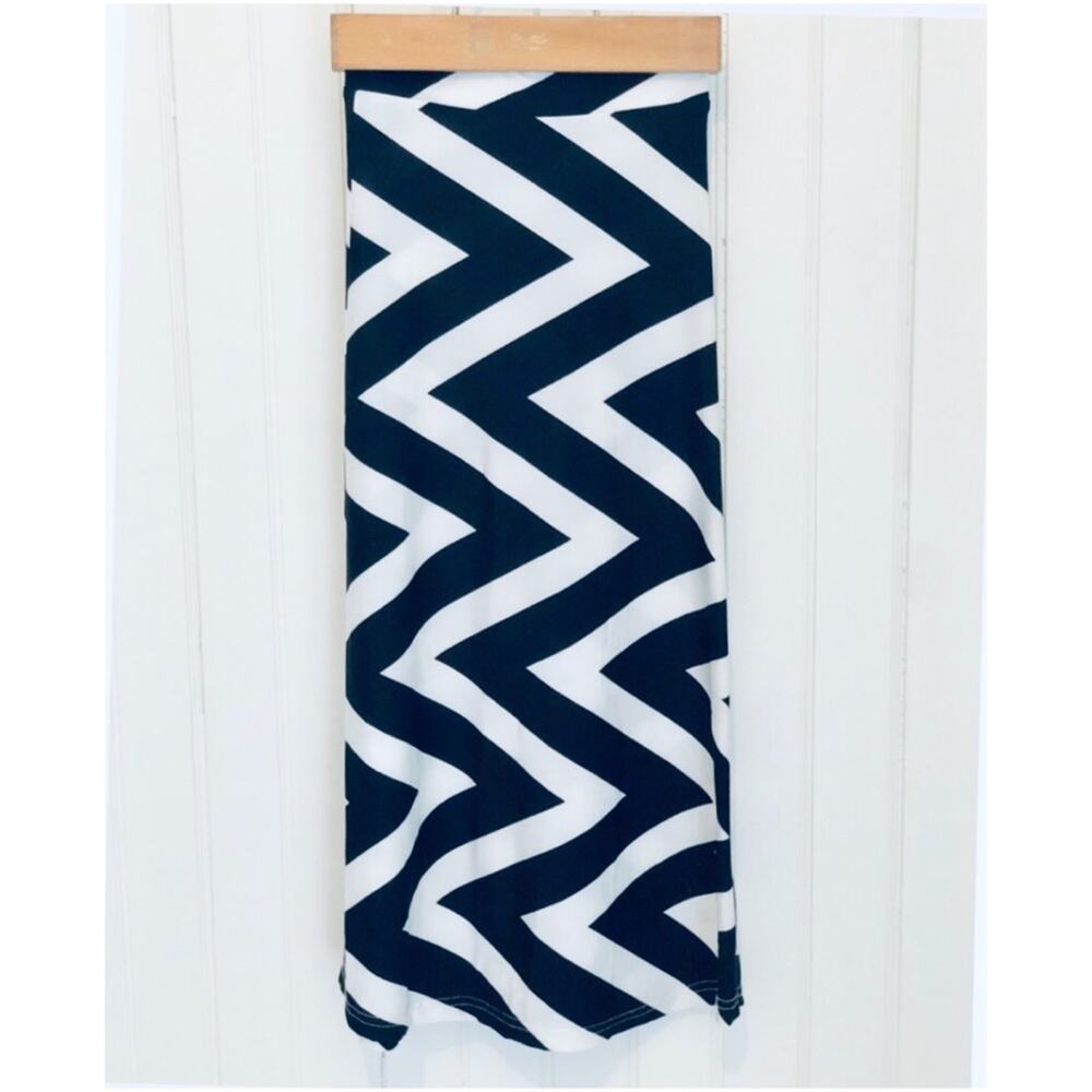 Girls 5-6 black & white chevron long maxi skirt elastic waist stretchy